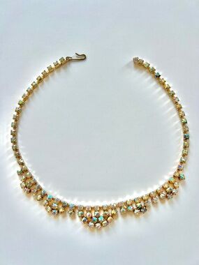 Vintage 1950s aurora borealis necklace